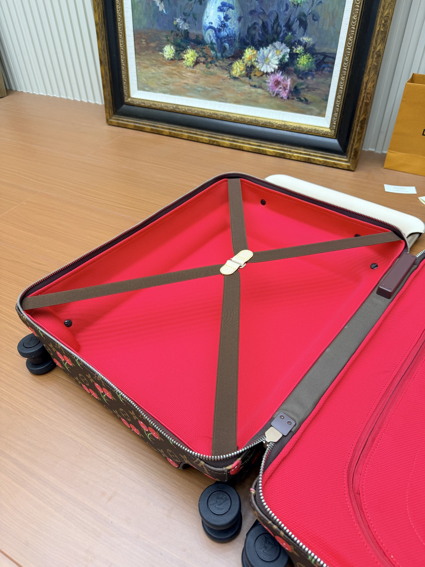 LV 原單 Monogram Cherry 櫻桃印花拉桿箱 Horizon 旅行行李箱| 7 LV 原單 Monogram Cherry 櫻桃印花拉桿箱 Horizon 旅行行李箱