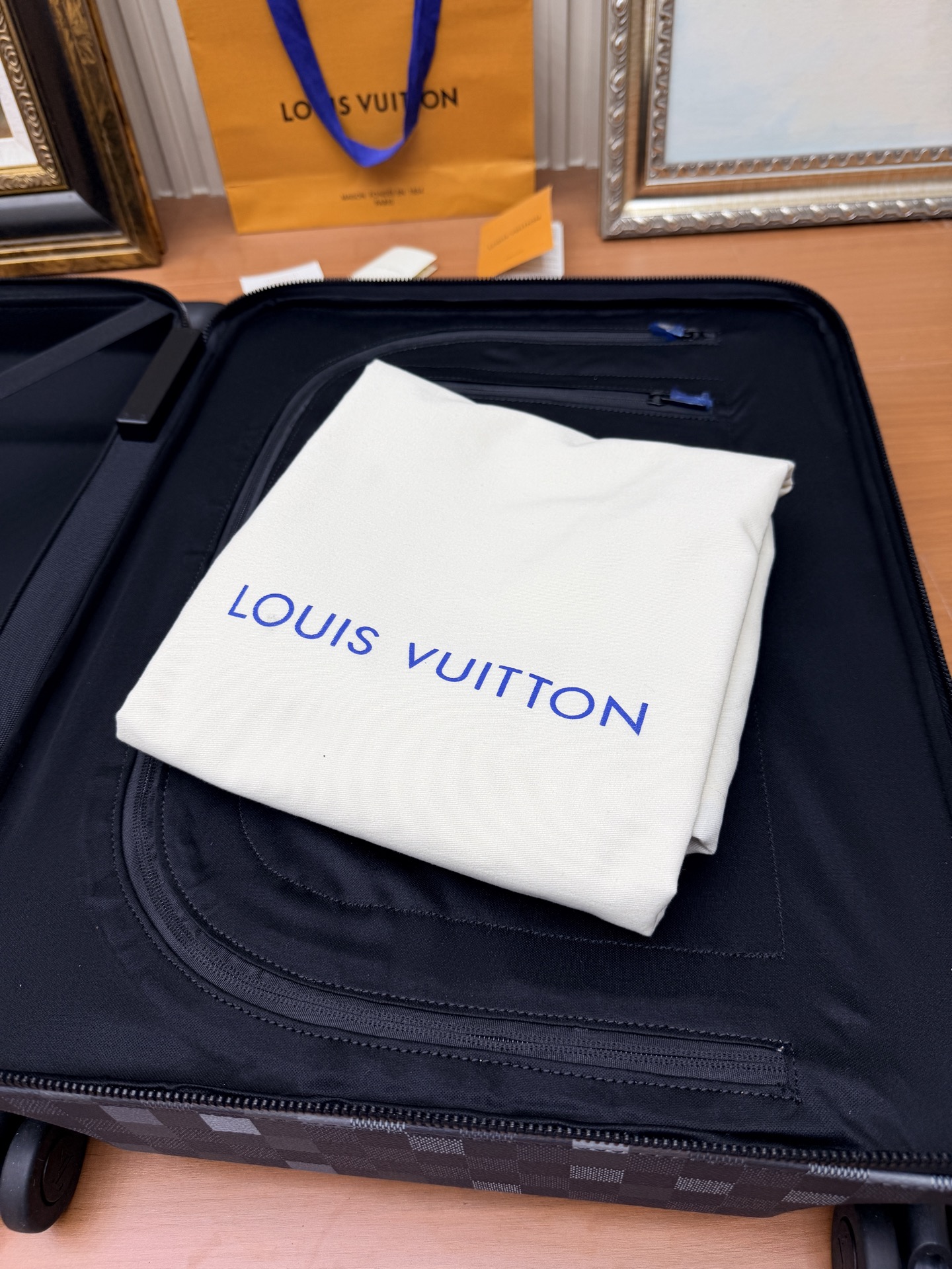 LV 一比一 Damier Pixel 棋盤格 Horizon 拉桿箱 四輪旅行行李箱| 14 LV 一比一 Damier Pixel 棋盤格 Horizon 拉桿箱 四輪旅行行李箱