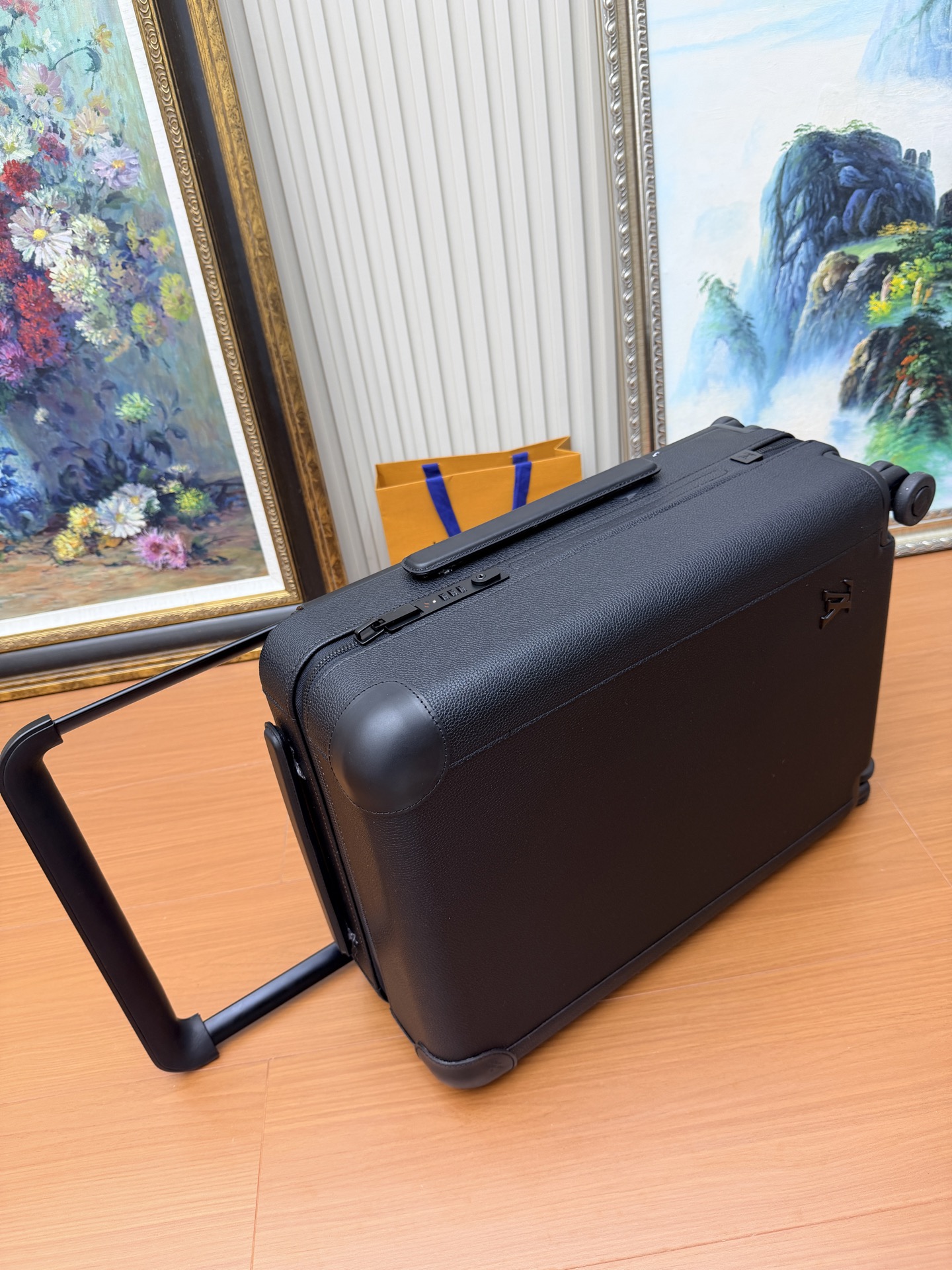 LV A貨 黑色皮革 Horizon 拉桿箱 商務登機箱 四輪靜音旅行箱| 7 LV A貨 黑色皮革 Horizon 拉桿箱 商務登機箱 四輪靜音旅行箱