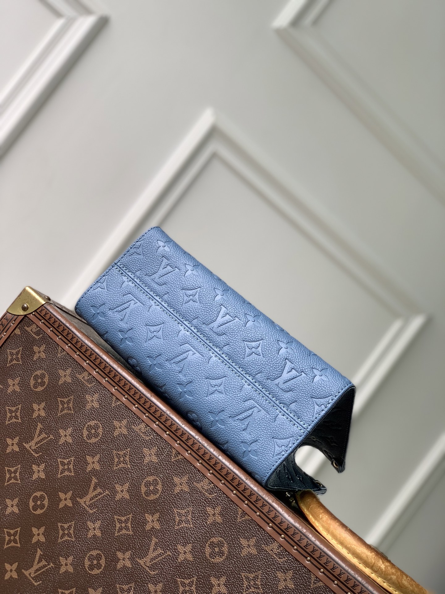 LV原單藍色壓紋手提包 Monogram雙手柄斜背兩用通勤款| 12 LV原單藍色壓紋手提包 Monogram雙手柄斜背兩用通勤款