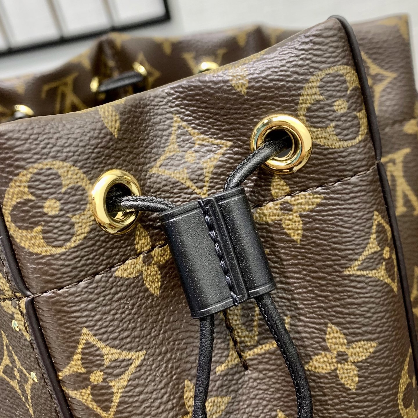 LV高仿老花鏈條水桶包 Monogram設計斜背肩背兩用包| 8 LV高仿老花鏈條水桶包 Monogram設計斜背肩背兩用包