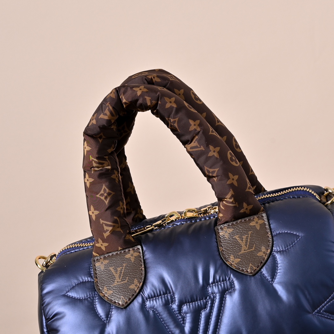 LV A貨 女款 Pillow Speedy 枕頭包 藍色 光澤材質 潮流時尚百搭款| 12 LV A貨 女款 Pillow Speedy 枕頭包 藍色 光澤材質 潮流時尚百搭款