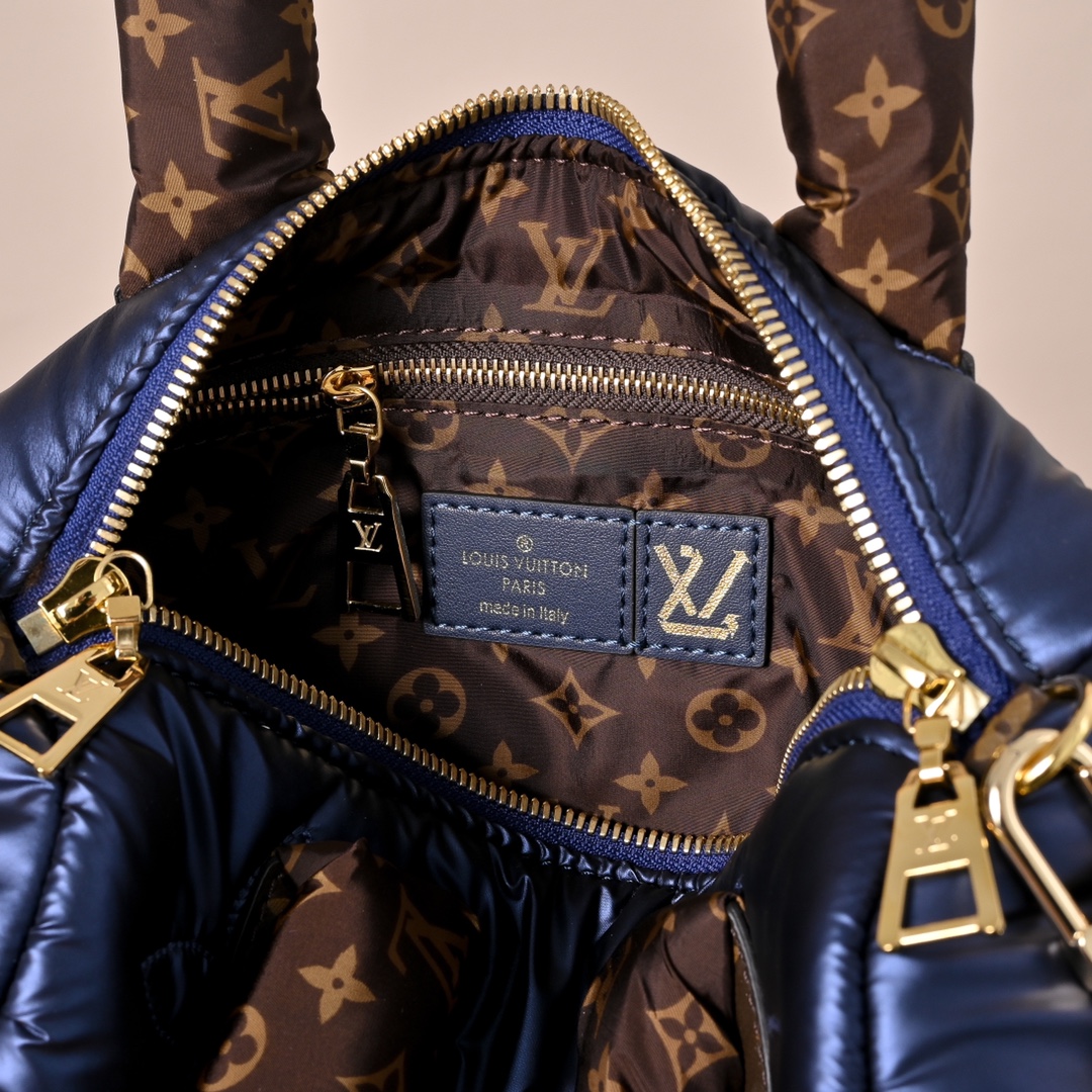 LV A貨 女款 Pillow Speedy 枕頭包 藍色 光澤材質 潮流時尚百搭款| 8 LV A貨 女款 Pillow Speedy 枕頭包 藍色 光澤材質 潮流時尚百搭款
