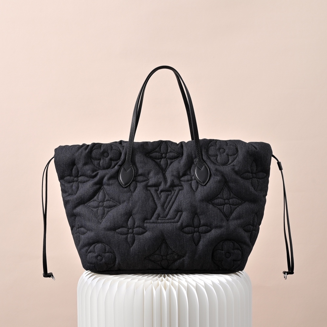 LV 高仿 女款 Monogram 牛仔托特包 丹寧壓紋 大容量設計 通勤休閒款| 13 LV 高仿 女款 Monogram 牛仔托特包 丹寧壓紋 大容量設計 通勤休閒款