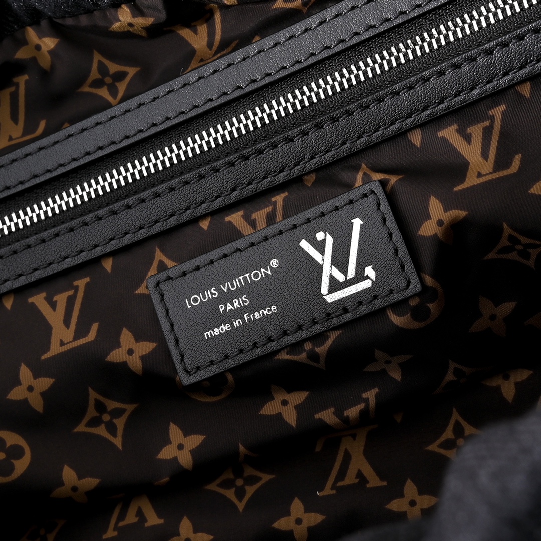 LV 高仿 女款 Monogram 牛仔托特包 丹寧壓紋 大容量設計 通勤休閒款| 8 LV 高仿 女款 Monogram 牛仔托特包 丹寧壓紋 大容量設計 通勤休閒款