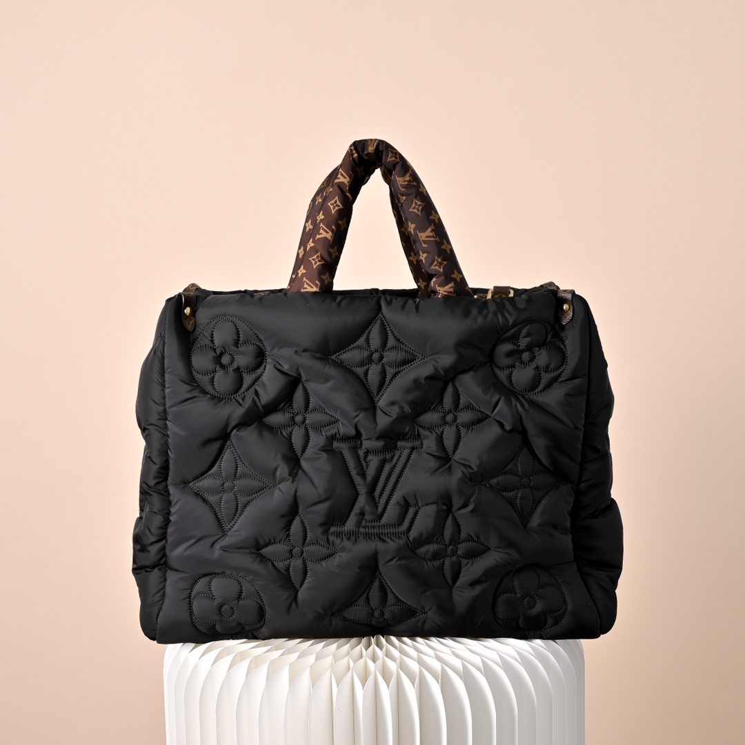 LV 一比一 女款 Pillow 托特包 黑色 壓紋設計 輕量大容量款