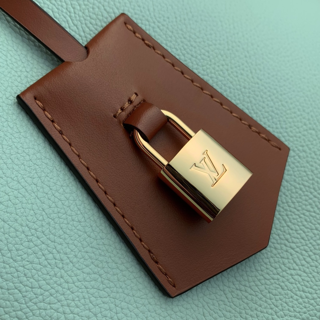 LV A貨 女款 鱷魚壓紋手提包 綠色皮革設計 優雅氣質百搭款| 11 LV A貨 女款 鱷魚壓紋手提包 綠色皮革設計 優雅氣質百搭款