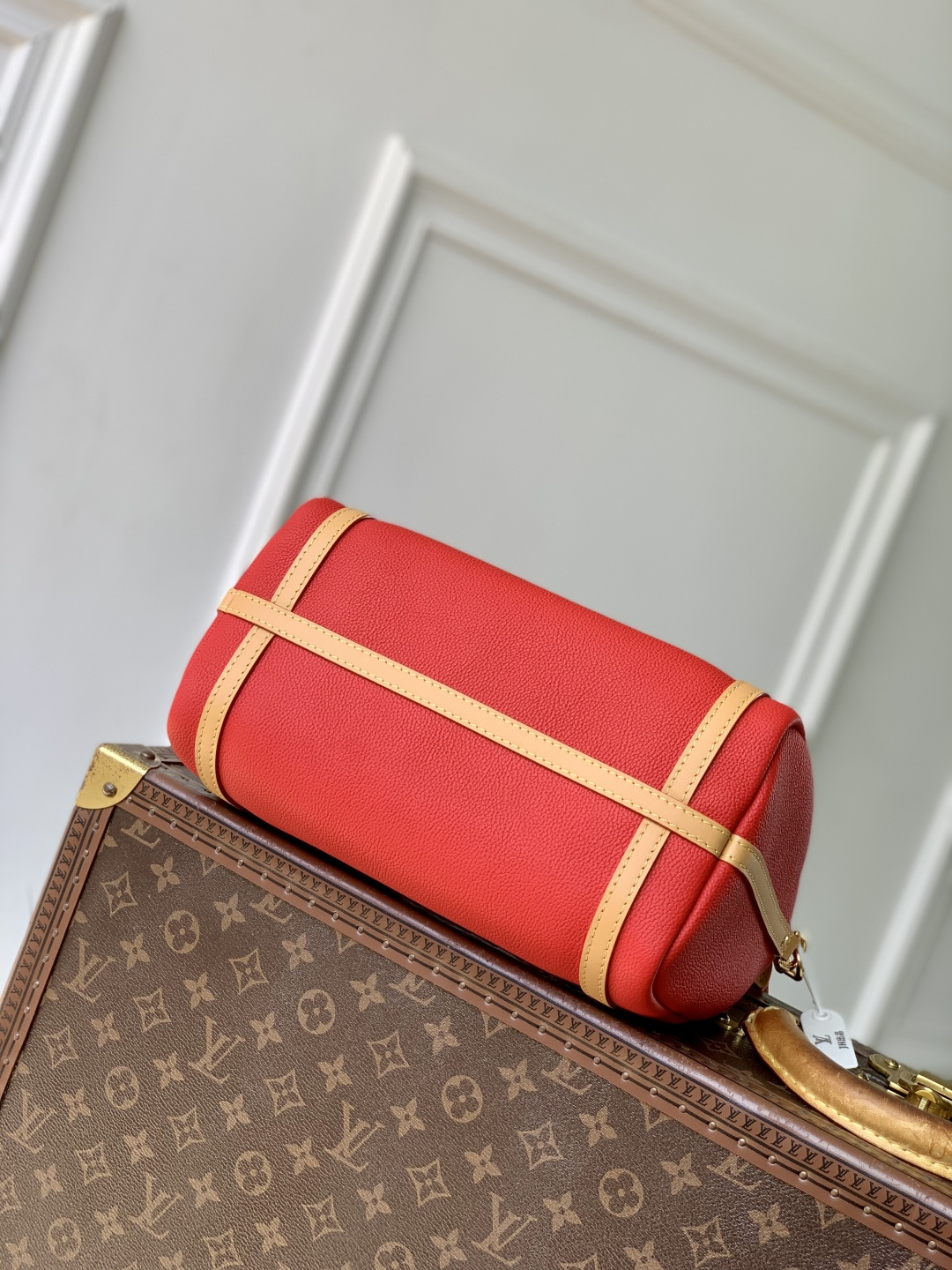 LV 高仿 女款 手提單肩包 經典拼色設計 百搭通勤款| 12 LV 高仿 女款 手提單肩包 經典拼色設計 百搭通勤款
