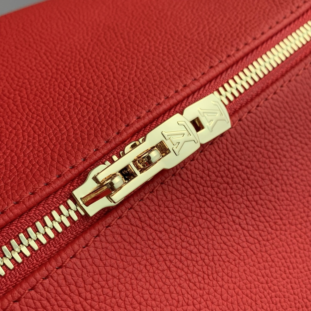 LV 高仿 女款 手提單肩包 經典拼色設計 百搭通勤款| 9 LV 高仿 女款 手提單肩包 經典拼色設計 百搭通勤款