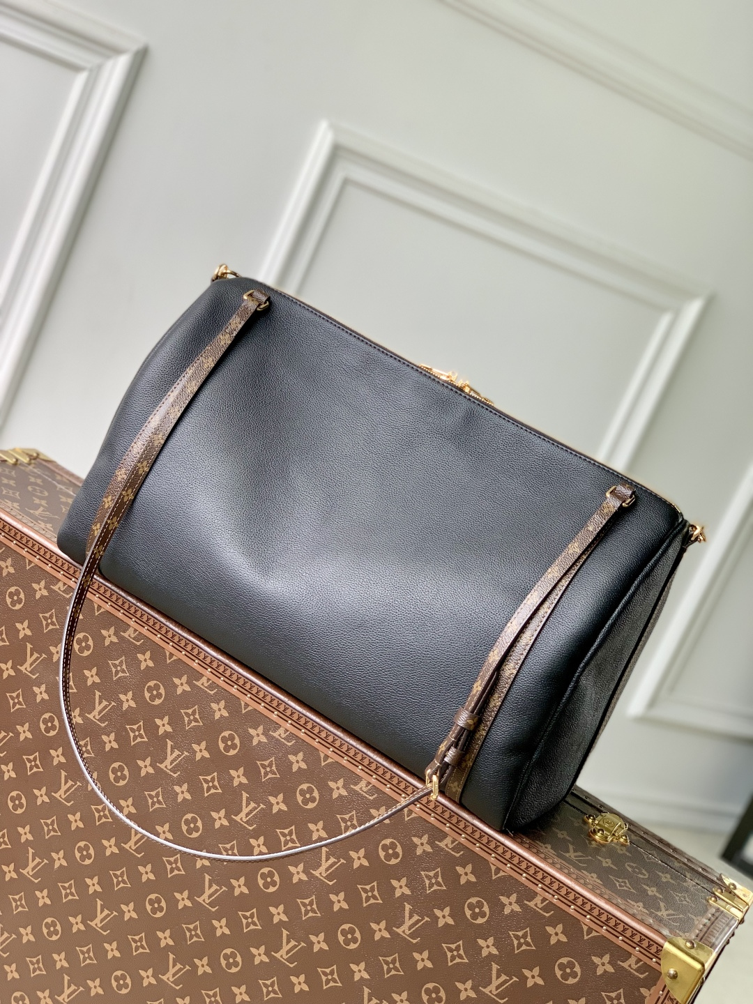 LV A貨 女款 黑色肩背包 經典拼接設計 輕奢通勤款| 13 LV A貨 女款 黑色肩背包 經典拼接設計 輕奢通勤款
