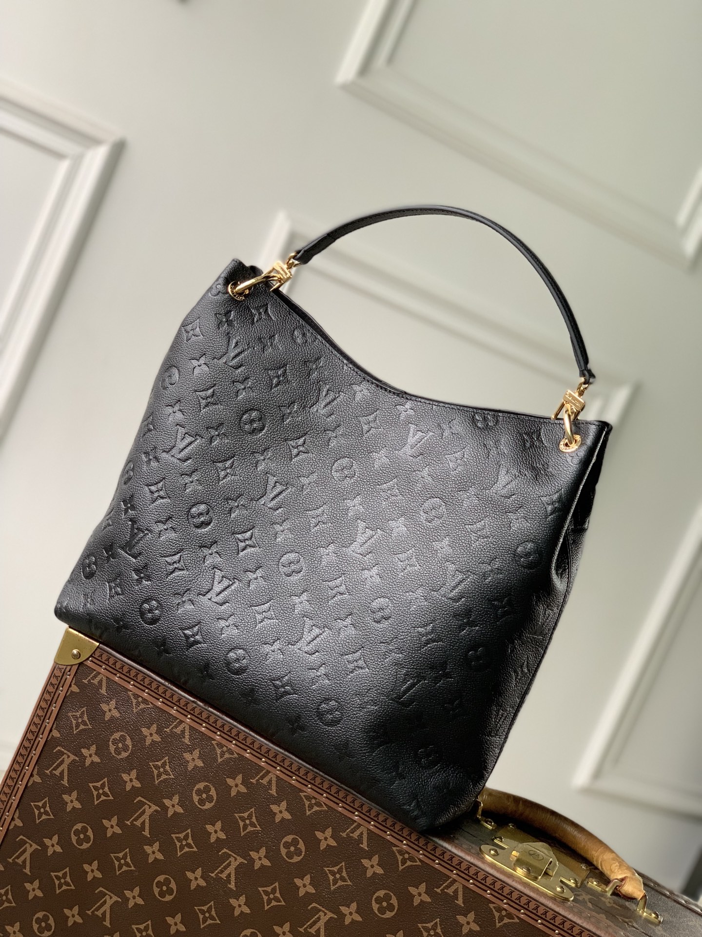 LV A貨 女款 單肩包 經典弧形設計 百搭日常款| 13 LV A貨 女款 單肩包 經典弧形設計 百搭日常款