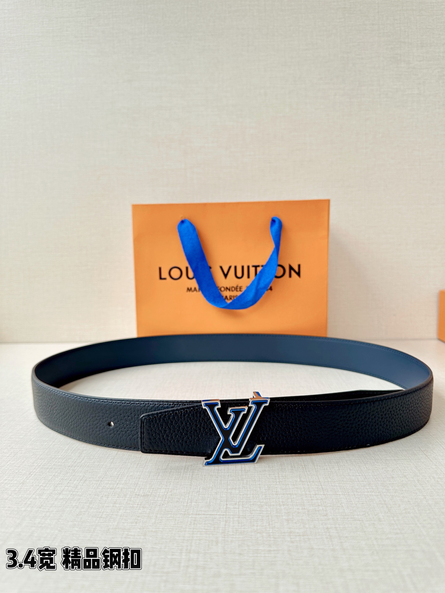 LV 原單 男款 黑色雙面皮帶 LV扣設計 經典商務百搭款| 14 LV 原單 男款 黑色雙面皮帶 LV扣設計 經典商務百搭款