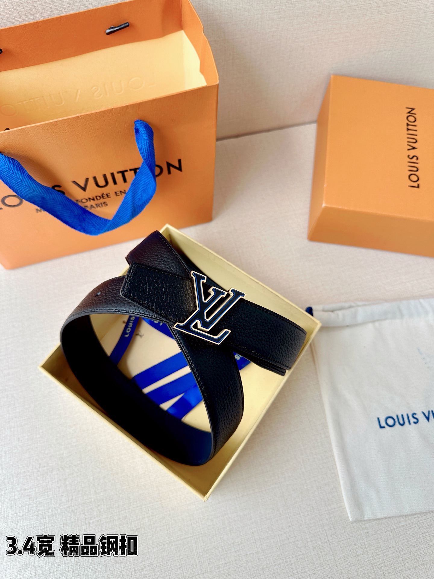 LV 原單 男款 黑色雙面皮帶 LV扣設計 經典商務百搭款| 8 LV 原單 男款 黑色雙面皮帶 LV扣設計 經典商務百搭款