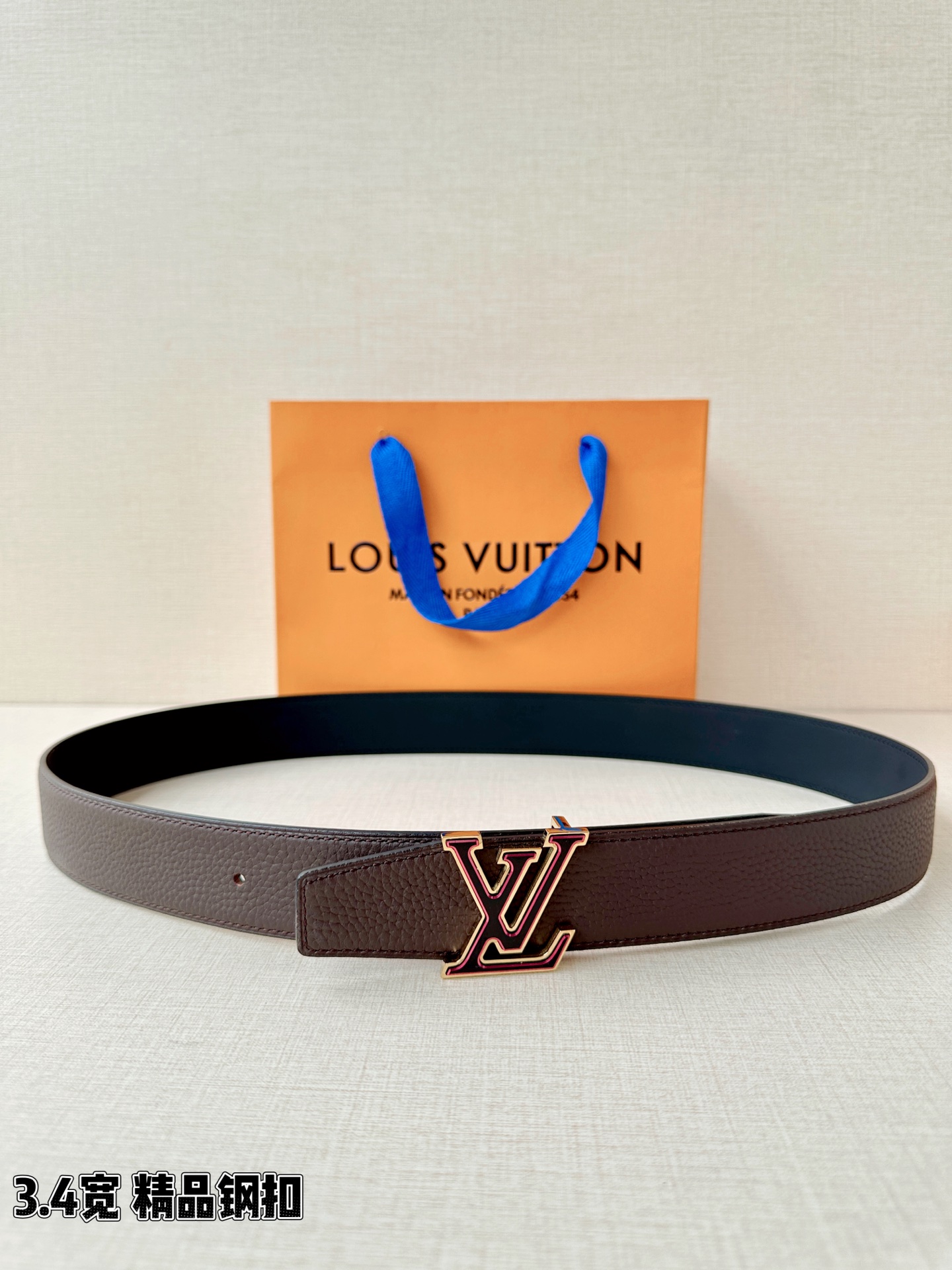 LV 高仿 男款 咖啡色雙面LV扣皮帶 3.4cm復古質感精品款| 14 LV 高仿 男款 咖啡色雙面LV扣皮帶 3.4cm復古質感精品款