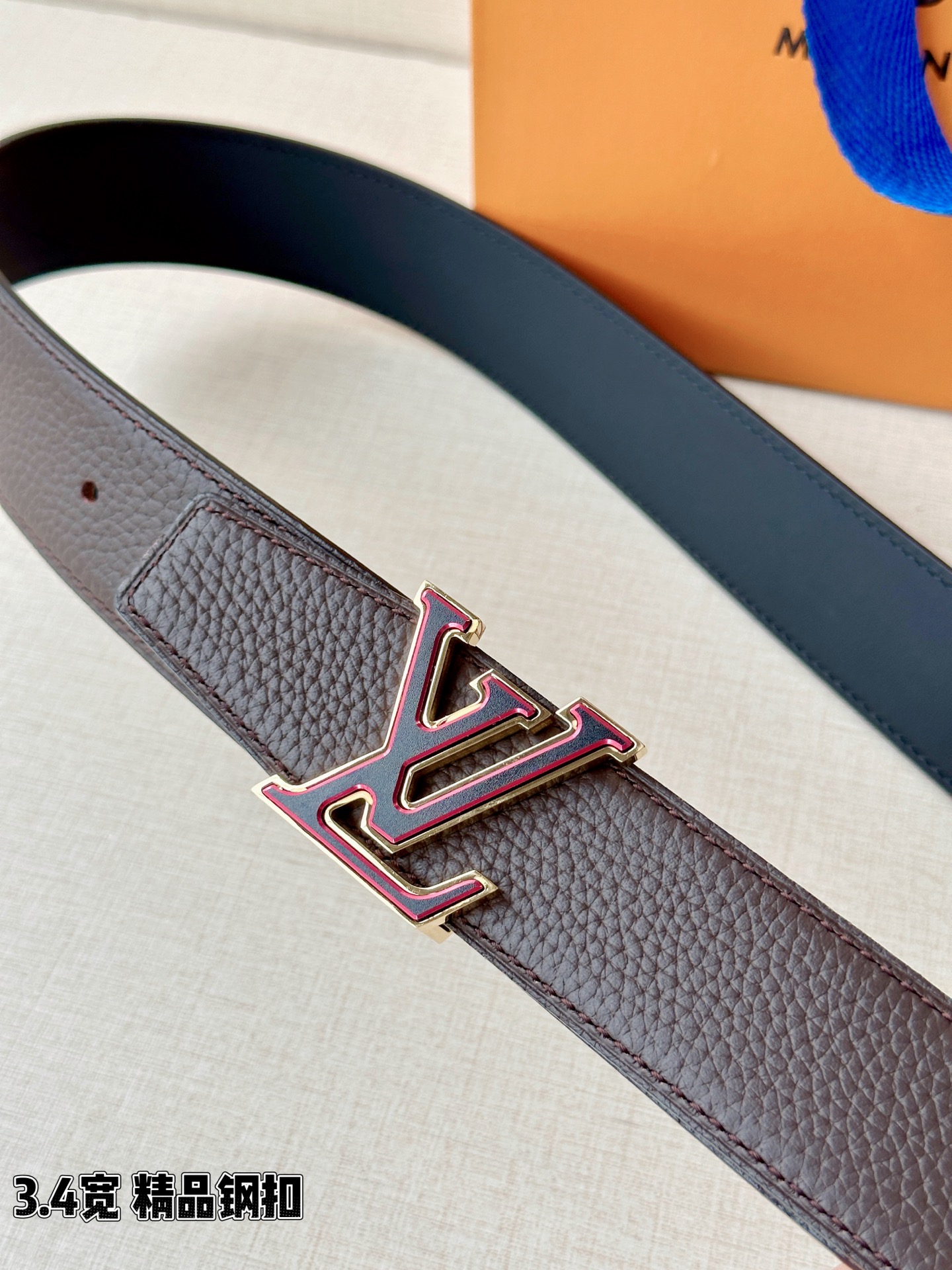 LV 高仿 男款 咖啡色雙面LV扣皮帶 3.4cm復古質感精品款| 13 LV 高仿 男款 咖啡色雙面LV扣皮帶 3.4cm復古質感精品款