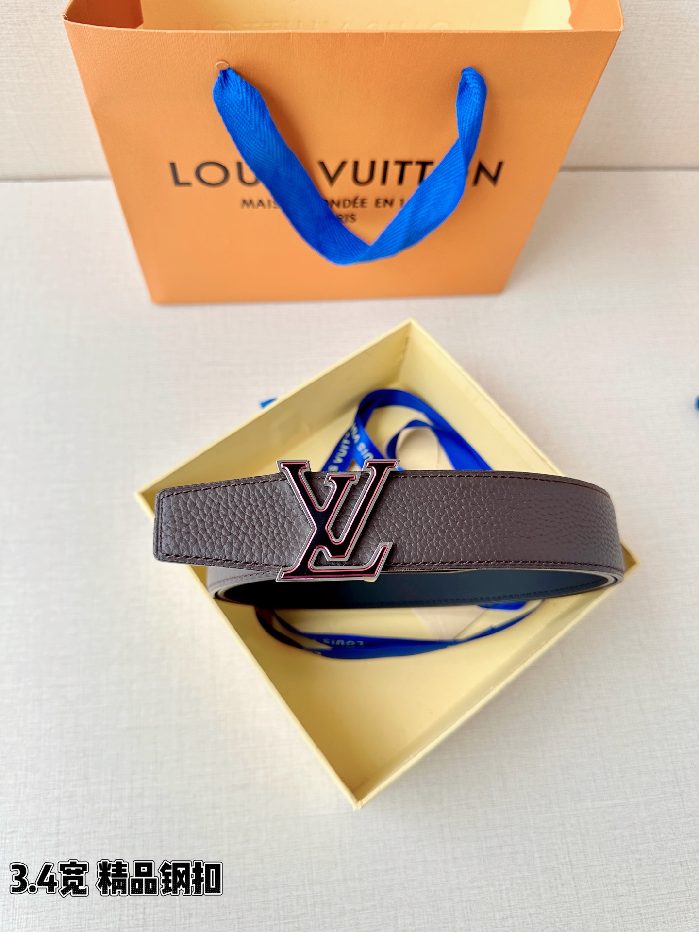LV 高仿 男款 咖啡色雙面LV扣皮帶 3.4cm復古質感精品款| 9 LV 高仿 男款 咖啡色雙面LV扣皮帶 3.4cm復古質感精品款