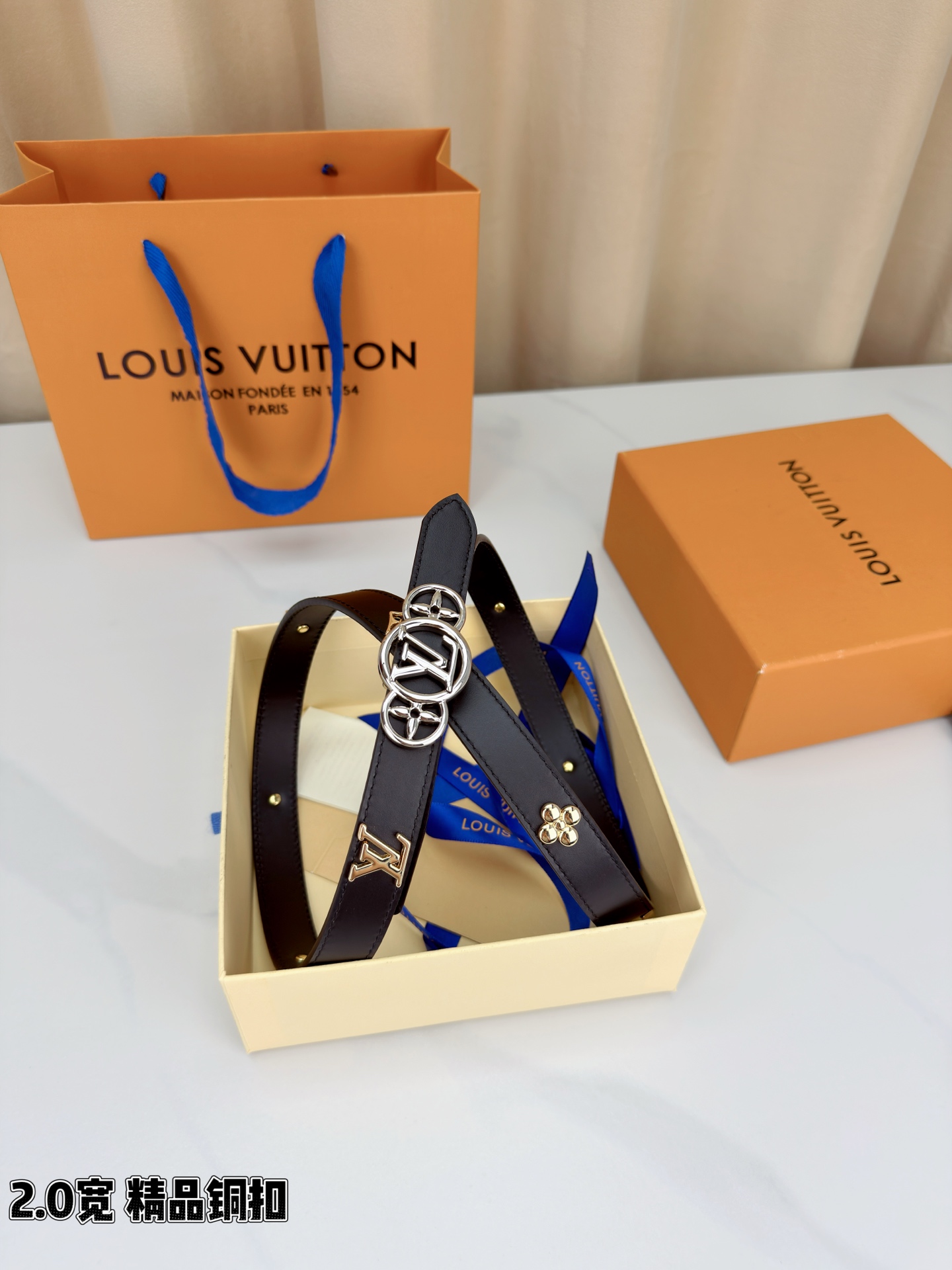 LV A貨 男款 圓扣細款皮帶 2.0cm時尚設計 潮流百搭款| 12 LV A貨 男款 圓扣細款皮帶 2.0cm時尚設計 潮流百搭款