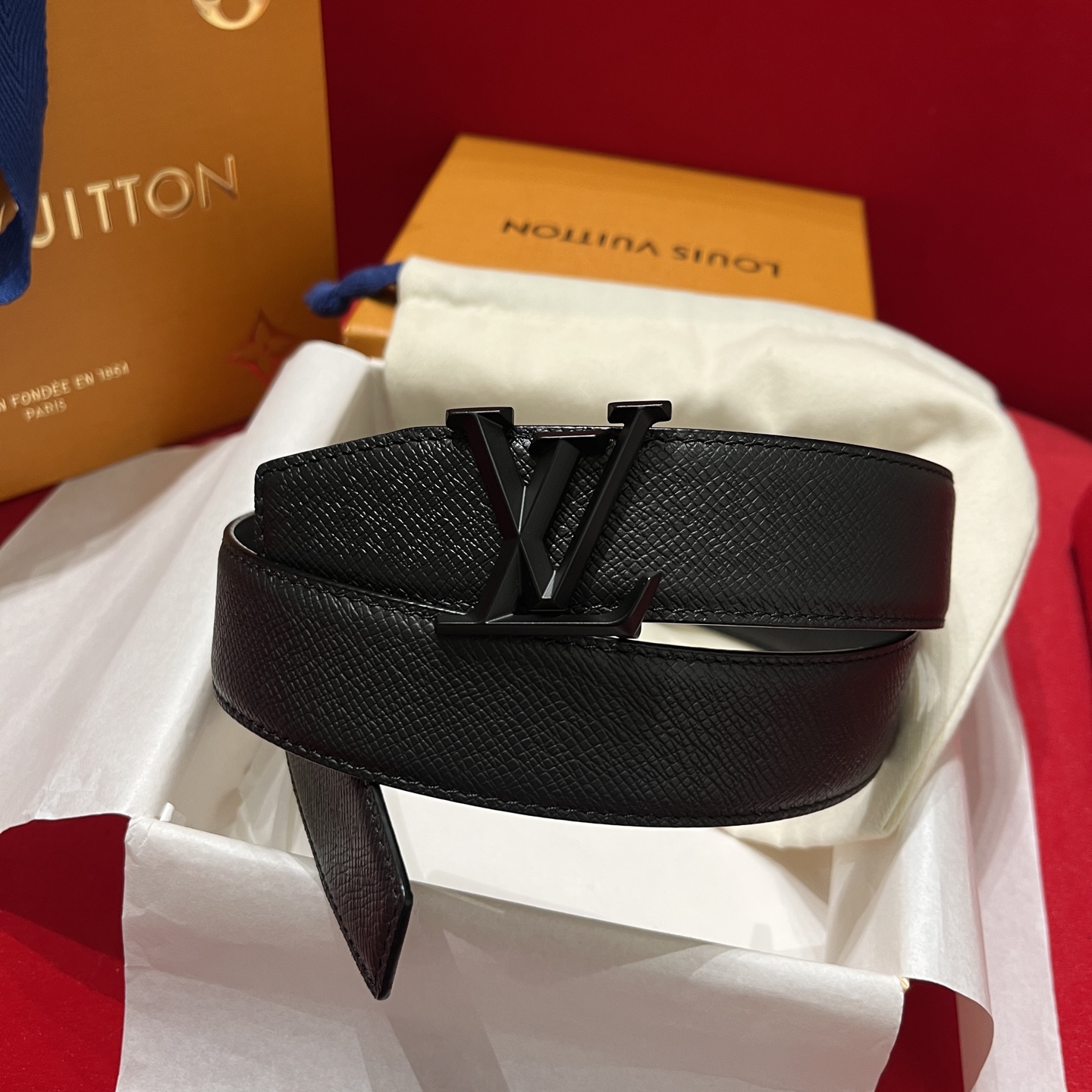 LV 高仿 男款壓紋皮革皮帶 LV金屬扣頭時尚百搭款| 7 LV 高仿 男款壓紋皮革皮帶 LV金屬扣頭時尚百搭款