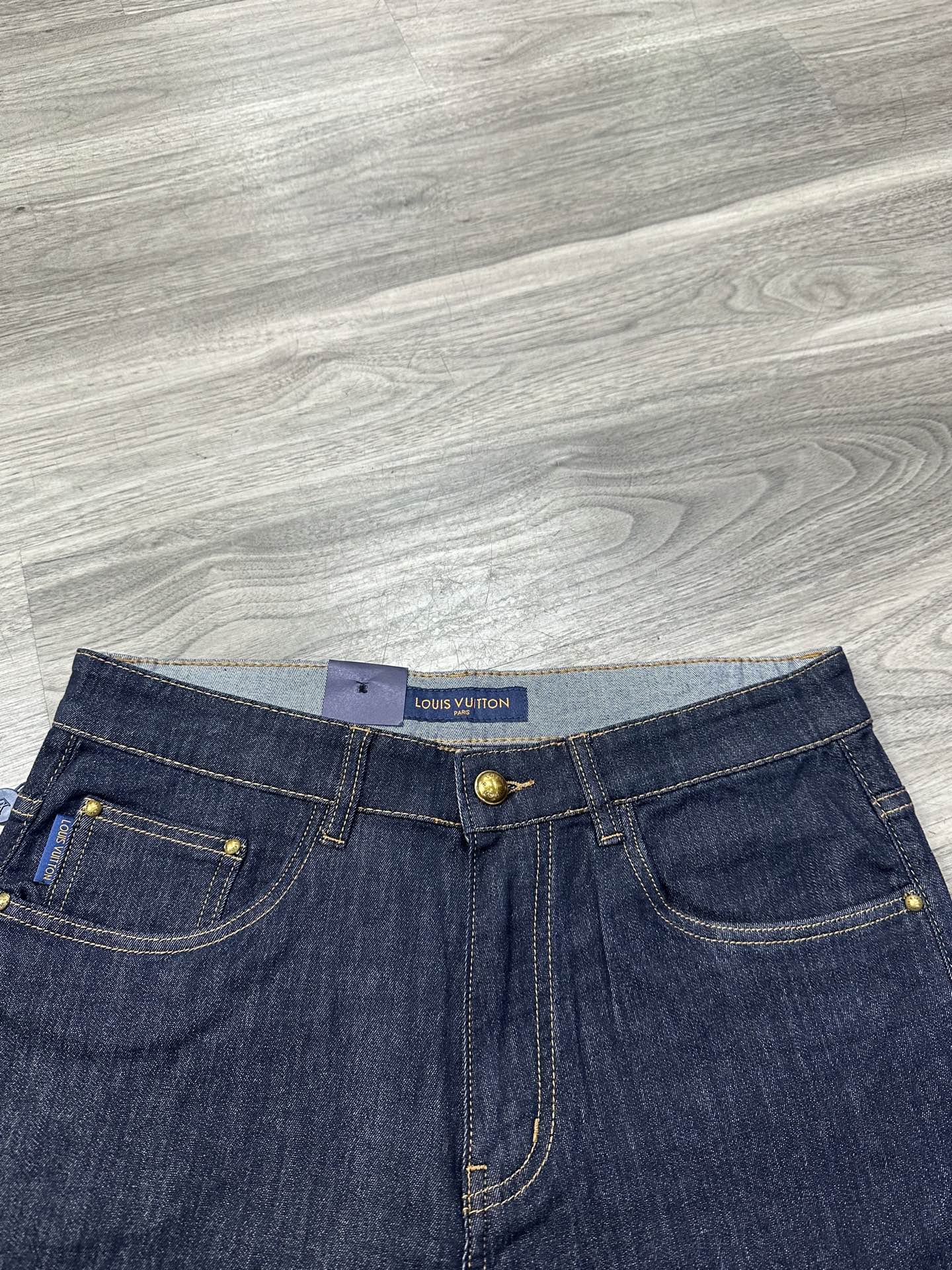 LV A貨 男款 黑色壓紋牛仔褲 潮流百搭修身長褲| 12 LV A貨 男款 黑色壓紋牛仔褲 潮流百搭修身長褲