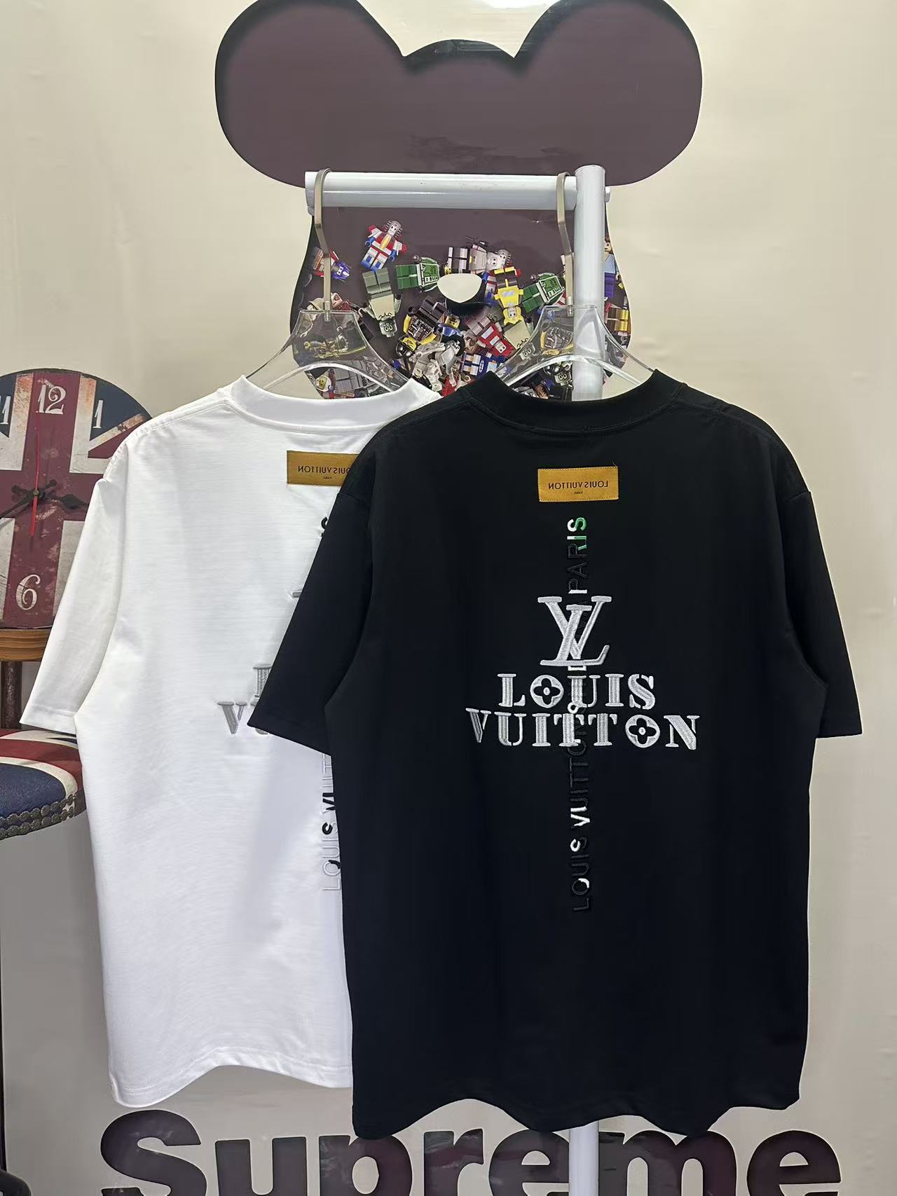 LV 高仿 男款 刺繡Logo短袖T恤 簡約休閒百搭款| 13 LV 高仿 男款 刺繡Logo短袖T恤 簡約休閒百搭款