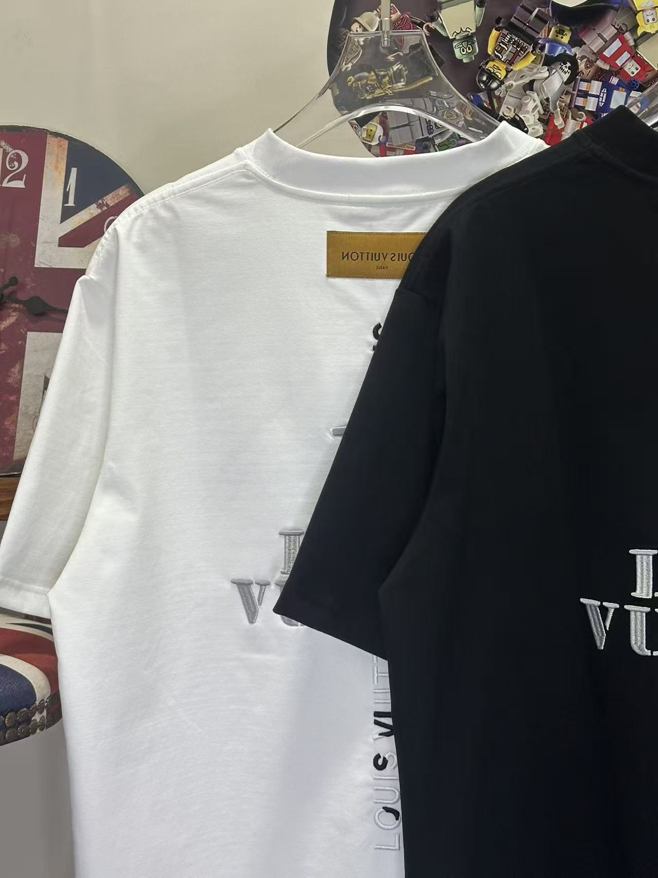 LV 高仿 男款 刺繡Logo短袖T恤 簡約休閒百搭款| 9 LV 高仿 男款 刺繡Logo短袖T恤 簡約休閒百搭款
