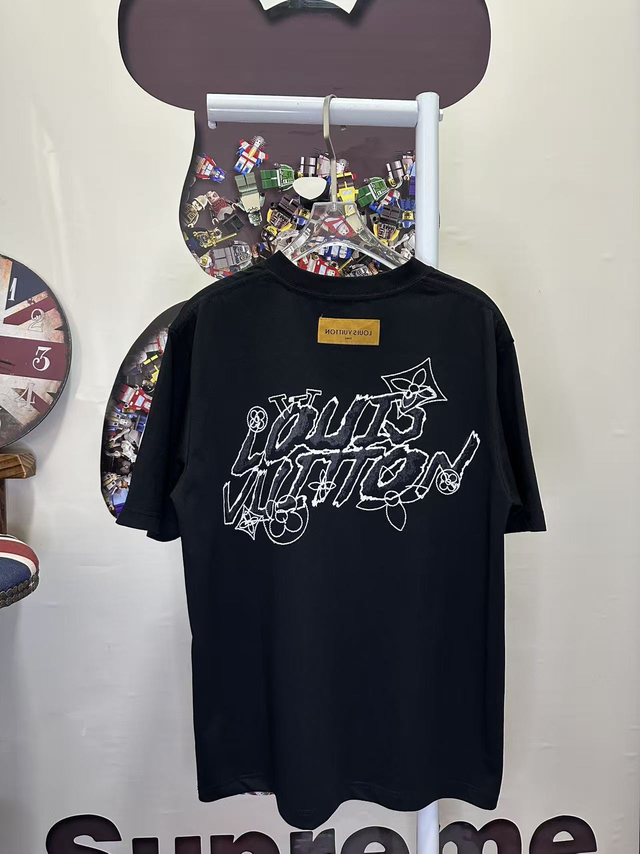 LV 原單 男款 Monogram圖騰短袖T恤 簡約休閒款| 14 LV 原單 男款 Monogram圖騰短袖T恤 簡約休閒款
