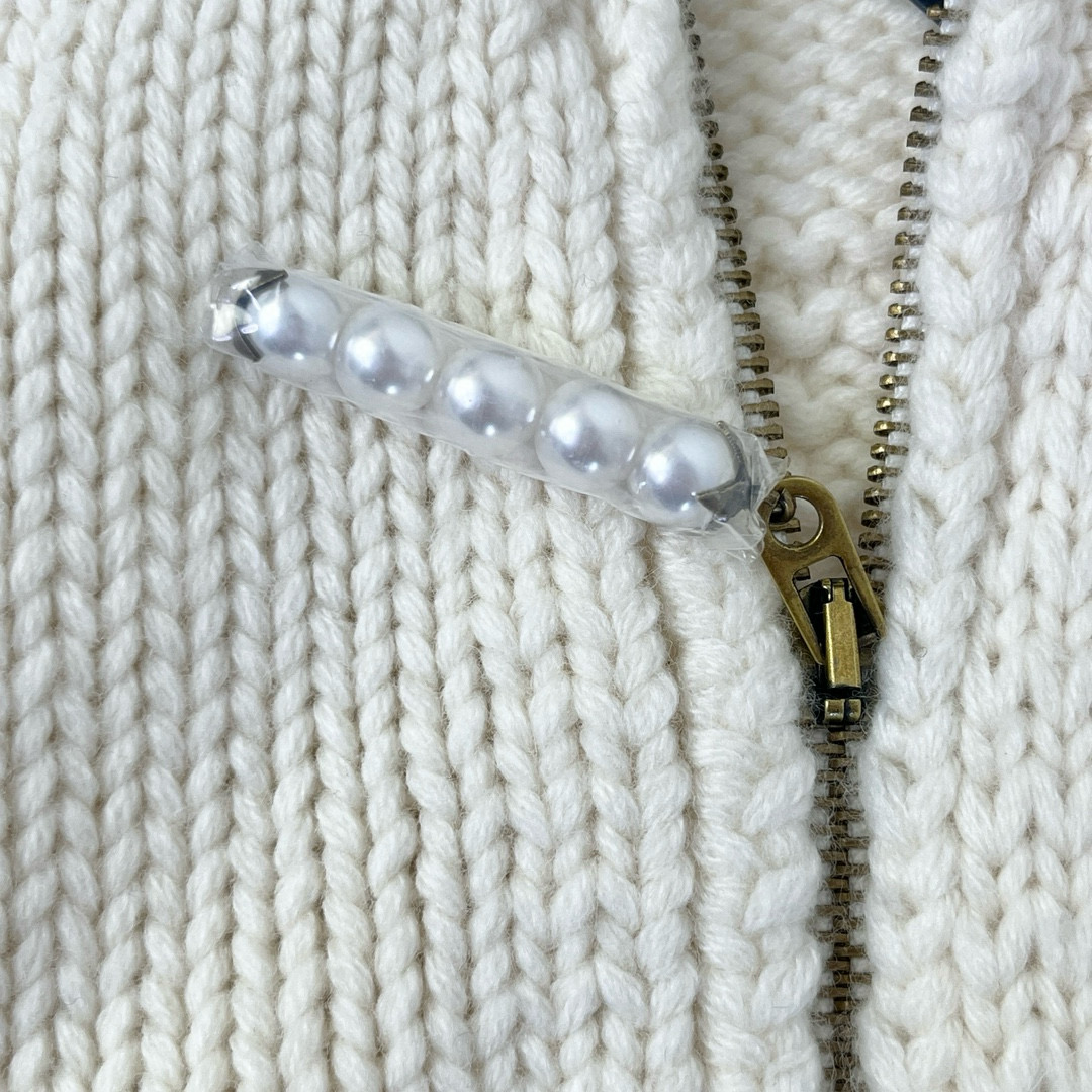 LV A貨 男款 白色針織拉鍊外套 立體編織輕量造型款| 17 LV A貨 男款 白色針織拉鍊外套 立體編織輕量造型款