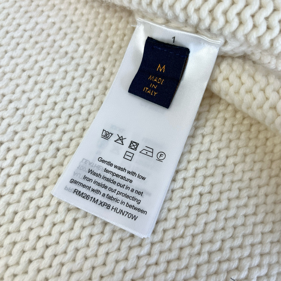 LV A貨 男款 白色針織拉鍊外套 立體編織輕量造型款| 16 LV A貨 男款 白色針織拉鍊外套 立體編織輕量造型款