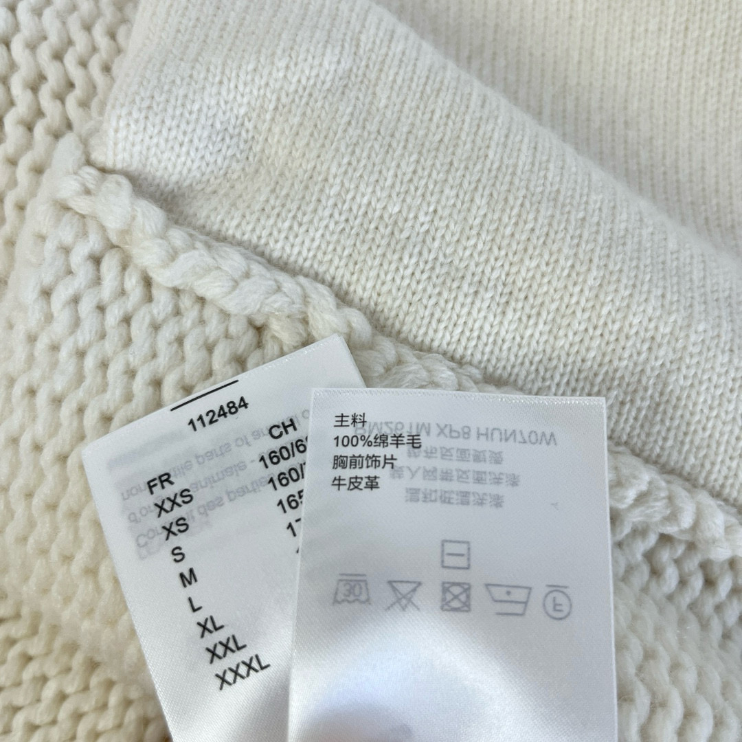 LV A貨 男款 白色針織拉鍊外套 立體編織輕量造型款| 15 LV A貨 男款 白色針織拉鍊外套 立體編織輕量造型款