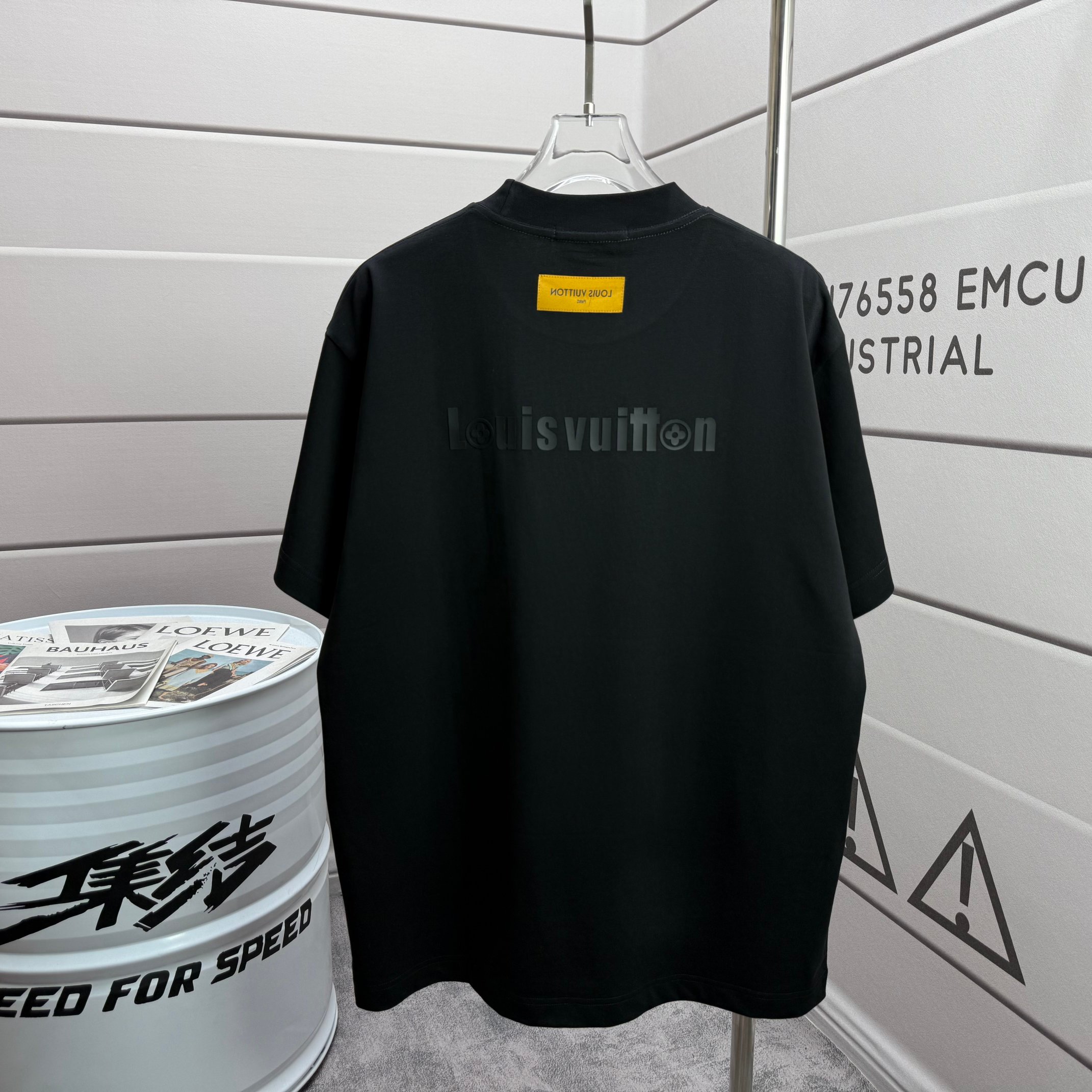 LV 高仿 男女款 花朵刺繡白色短袖T恤 氣質百搭款| 14 LV 高仿 男女款 花朵刺繡白色短袖T恤 氣質百搭款
