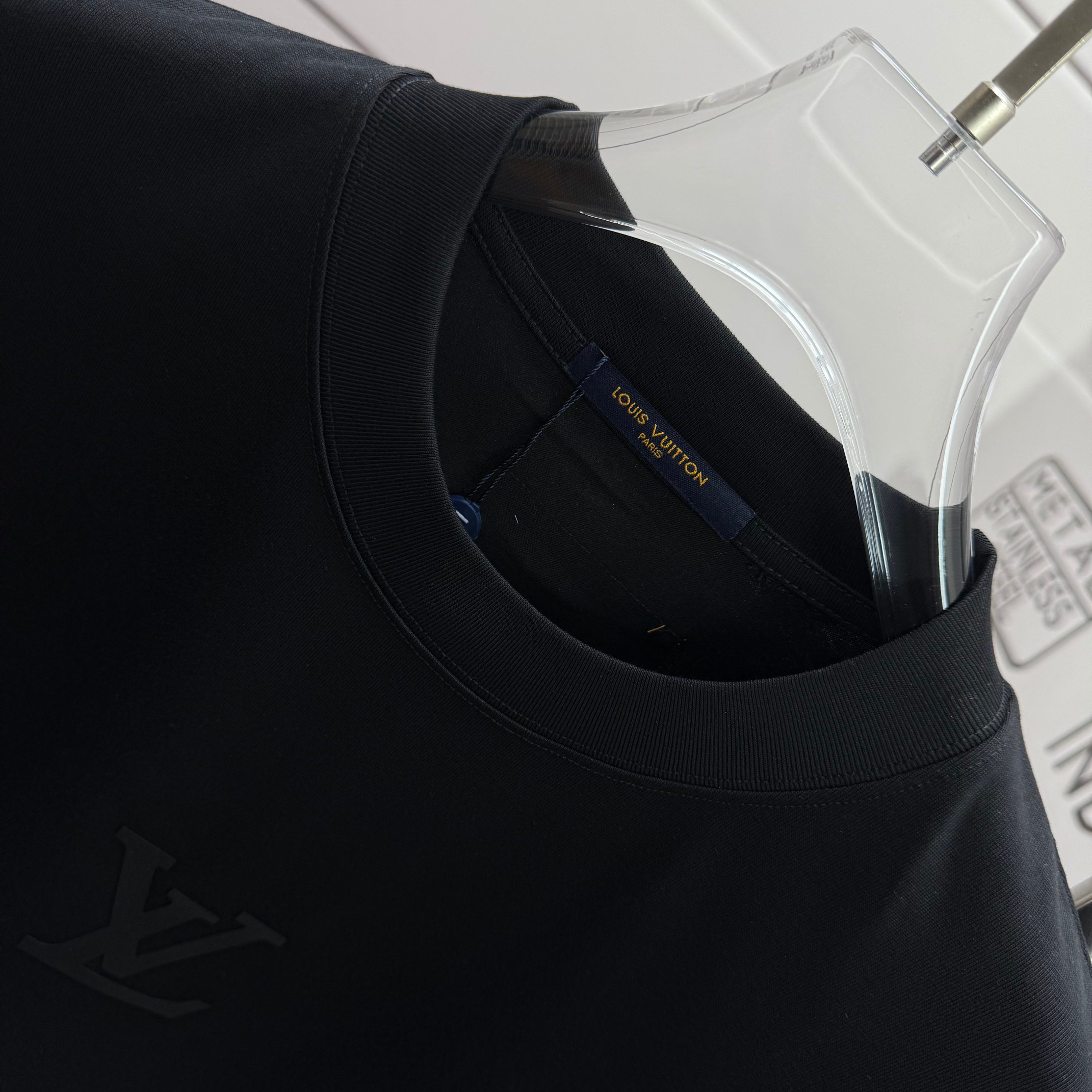 LV 高仿 男女款 花朵刺繡白色短袖T恤 氣質百搭款| 13 LV 高仿 男女款 花朵刺繡白色短袖T恤 氣質百搭款