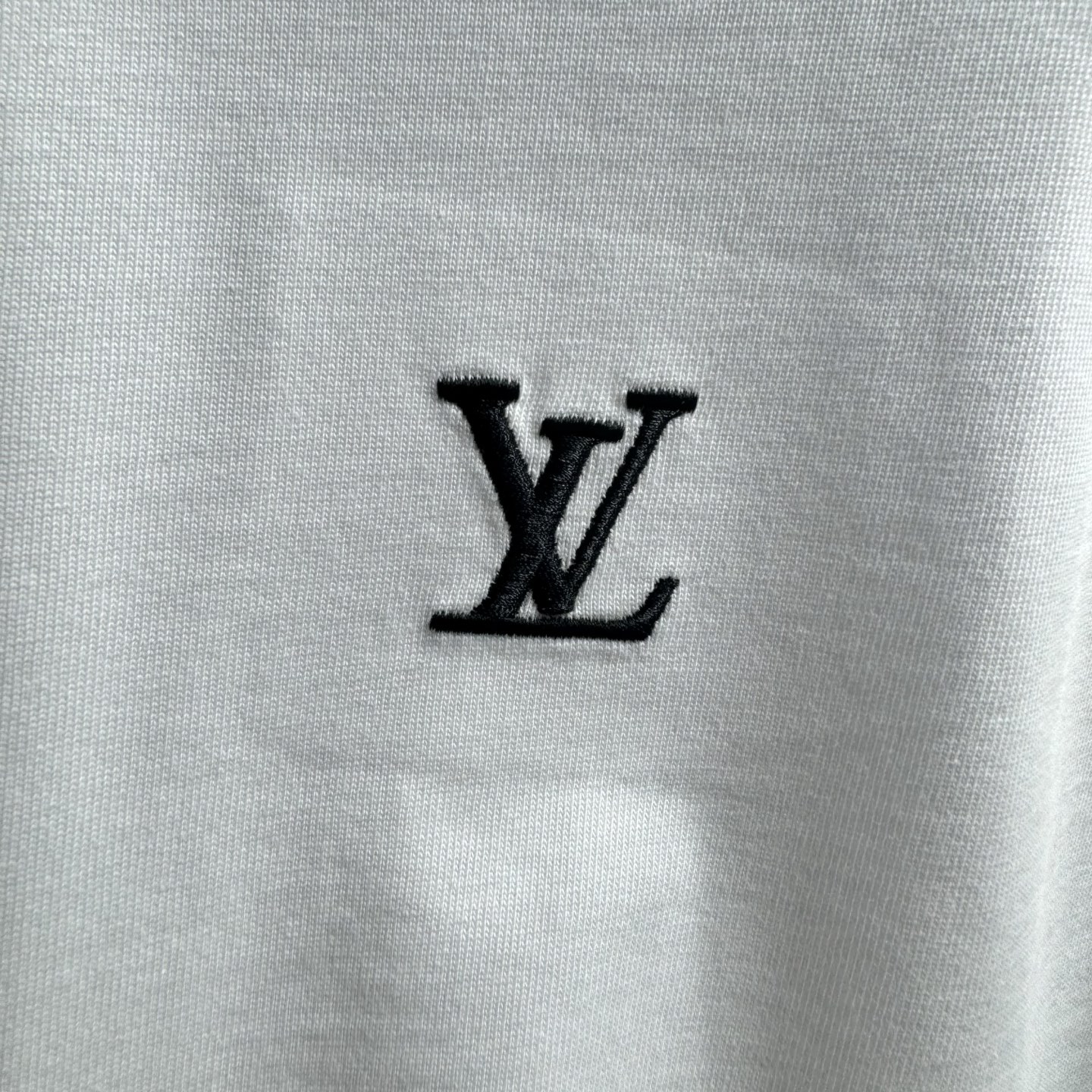 LV 一比一 男女同款 插畫風短袖T恤 白色清新插畫款| 12 LV 一比一 男女同款 插畫風短袖T恤 白色清新插畫款