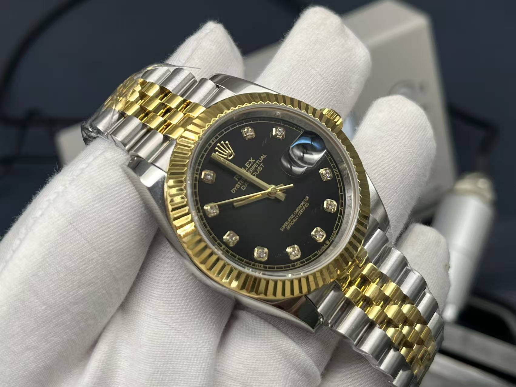 Rolex 高仿 男款 Datejust 鑽刻玫黑金腕錶 高端款| 12 Rolex 高仿 男款 Datejust 鑽刻玫黑金腕錶 高端款