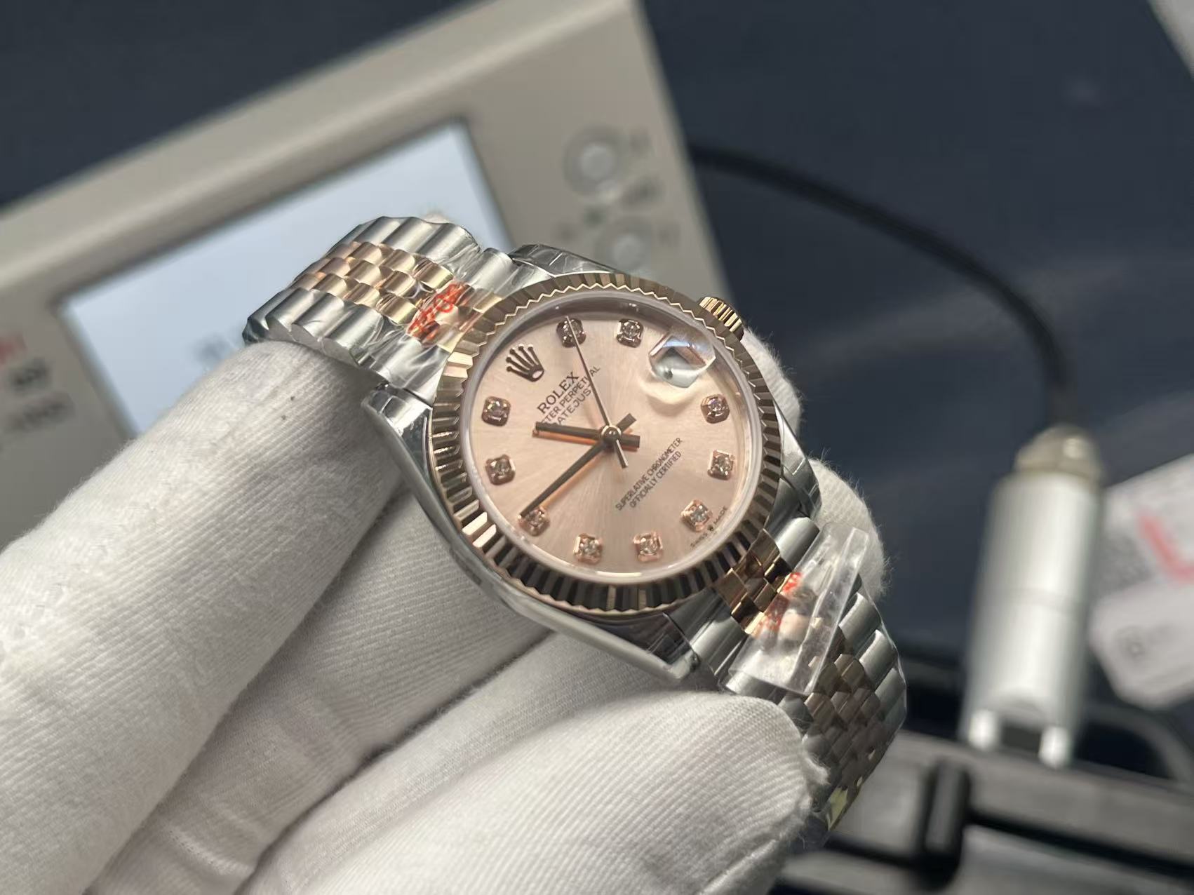 Rolex 一比一 女款 Datejust 粉面鑽刻腕錶 氣質款| 12 Rolex 一比一 女款 Datejust 粉面鑽刻腕錶 氣質款