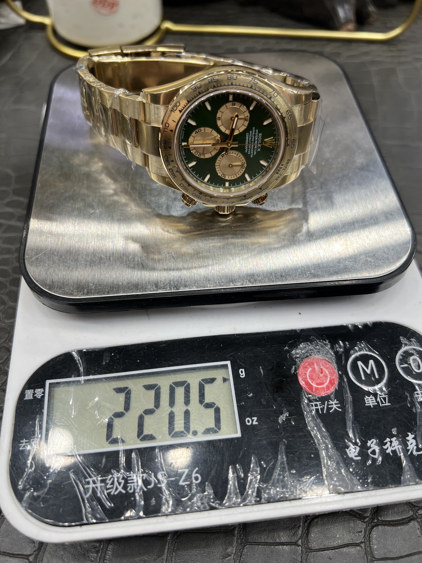 Rolex 一比一 男款 Daytona 綠面金殼計時腕錶 經典奢華款| 7 Rolex 一比一 男款 Daytona 綠面金殼計時腕錶 經典奢華款