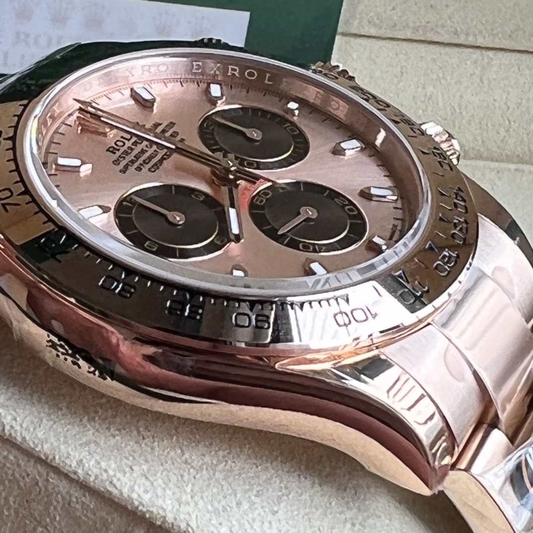 Rolex 高仿 男款 Daytona 白面玫瑰金計時腕錶 經典百搭款| 10 Rolex 高仿 男款 Daytona 白面玫瑰金計時腕錶 經典百搭款
