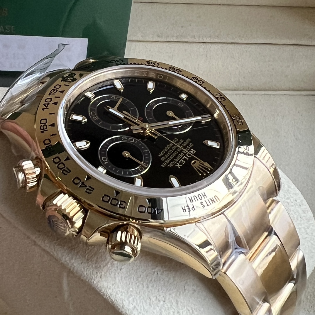 Rolex 高仿 男款 Daytona 黑面金殼鋼帶計時腕錶 經典奢華商務風| 10 Rolex 高仿 男款 Daytona 黑面金殼鋼帶計時腕錶 經典奢華商務風
