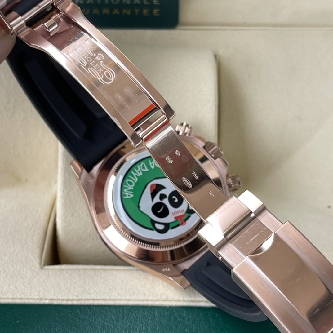 Rolex 高仿 男款 Daytona 黑面橡膠帶玫瑰金計時腕錶 運動奢華款| 8 Rolex 高仿 男款 Daytona 黑面橡膠帶玫瑰金計時腕錶 運動奢華款