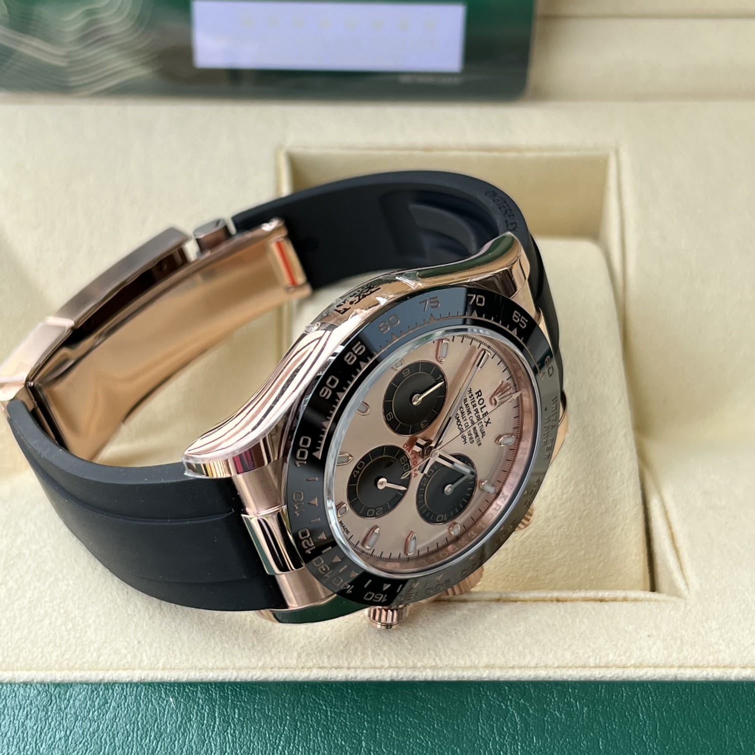 Rolex A貨 男款 Daytona 粉面黑圈橡膠帶計時腕錶 個性潮流款| 9 Rolex A貨 男款 Daytona 粉面黑圈橡膠帶計時腕錶 個性潮流款