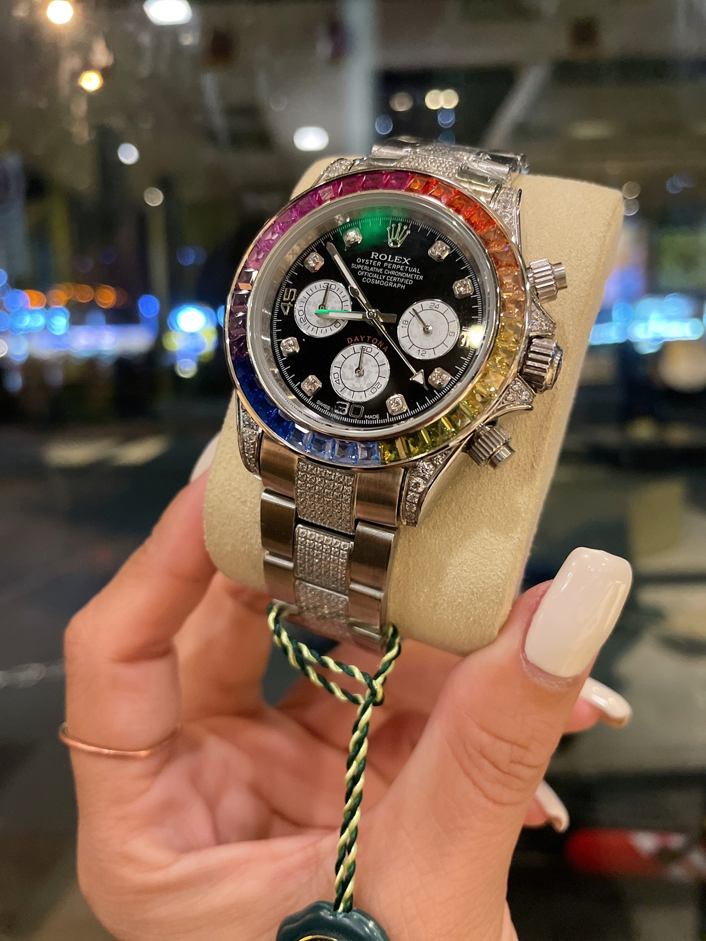 Rolex 原單 男款 Daytona 彩虹圈鑽面計時腕錶 高端奢華收藏款| 11 Rolex 原單 男款 Daytona 彩虹圈鑽面計時腕錶 高端奢華收藏款