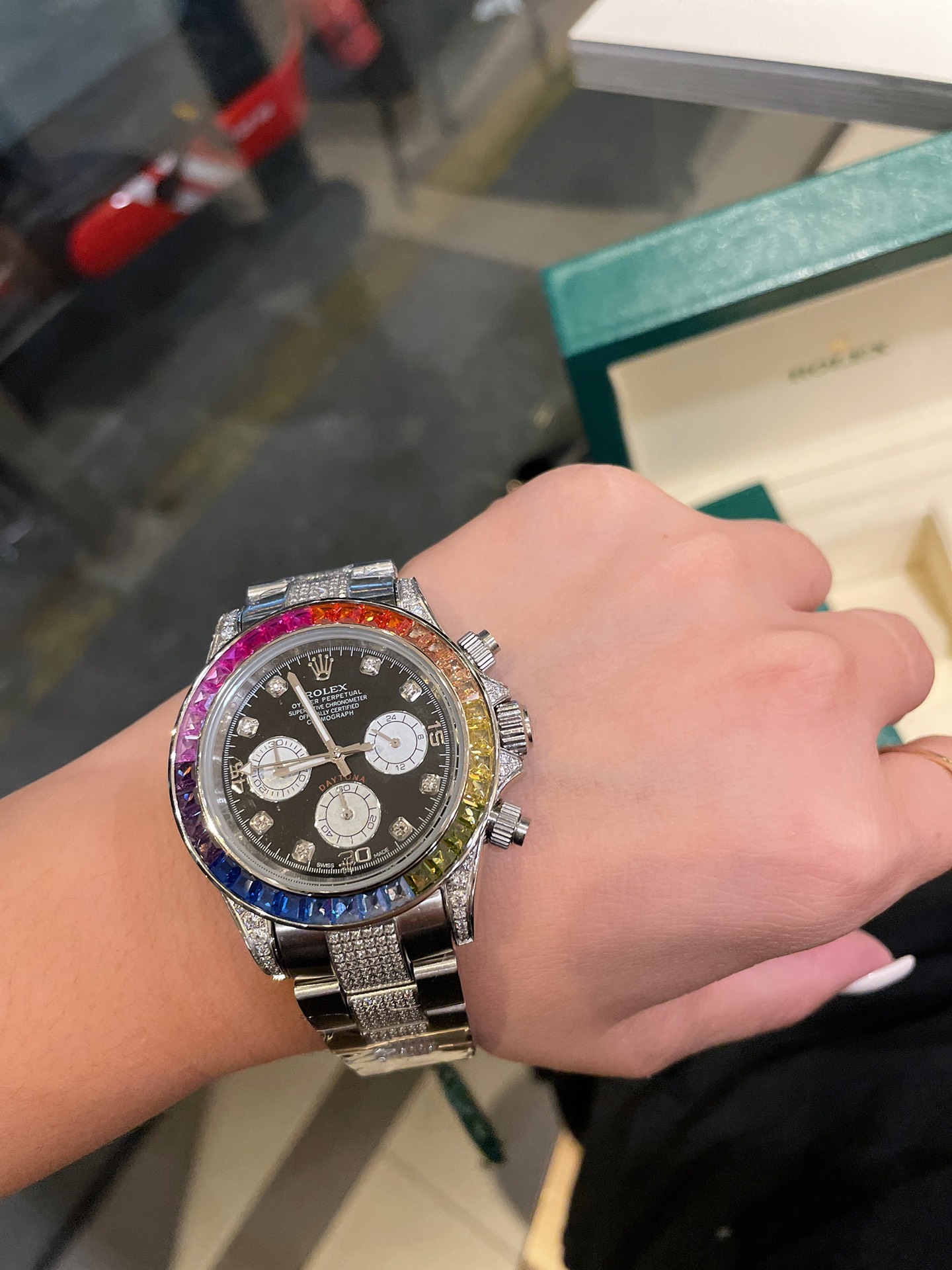 Rolex 原單 男款 Daytona 彩虹圈鑽面計時腕錶 高端奢華收藏款| 7 Rolex 原單 男款 Daytona 彩虹圈鑽面計時腕錶 高端奢華收藏款