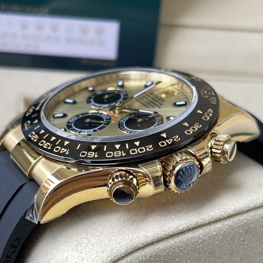 Rolex 高仿 男款 Daytona 黑面金圈橡膠帶計時腕錶 經典運動款| 9 Rolex 高仿 男款 Daytona 黑面金圈橡膠帶計時腕錶 經典運動款