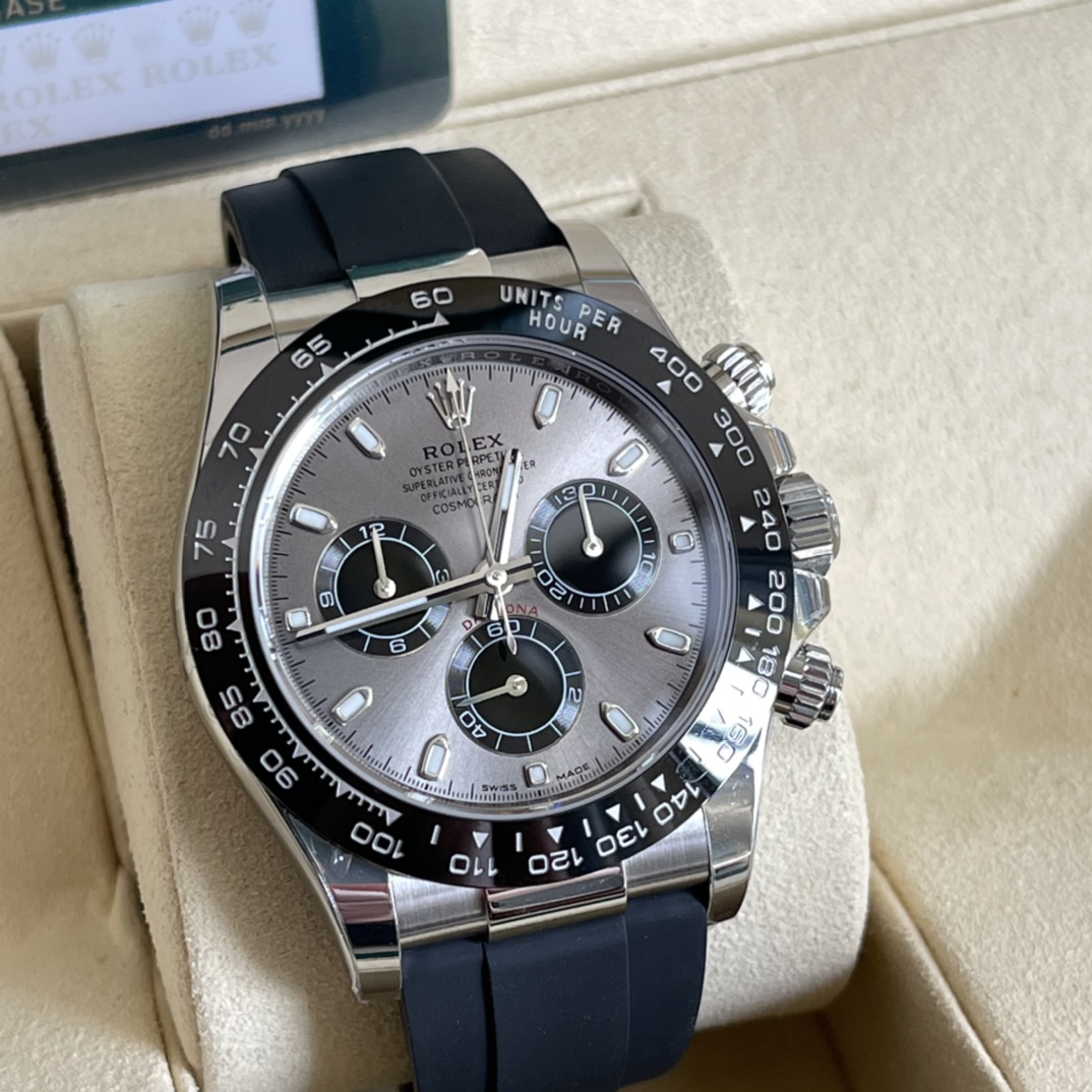 Rolex 原單 男款 Daytona 銀面黑圈橡膠帶計時腕錶 簡約質感款| 14 Rolex 原單 男款 Daytona 銀面黑圈橡膠帶計時腕錶 簡約質感款