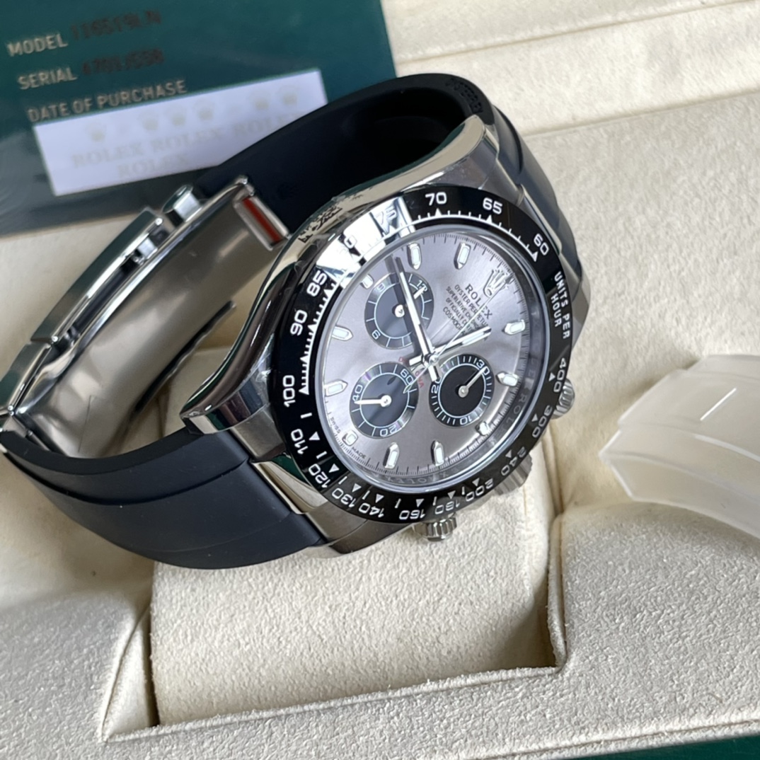 Rolex 原單 男款 Daytona 銀面黑圈橡膠帶計時腕錶 簡約質感款| 10 Rolex 原單 男款 Daytona 銀面黑圈橡膠帶計時腕錶 簡約質感款