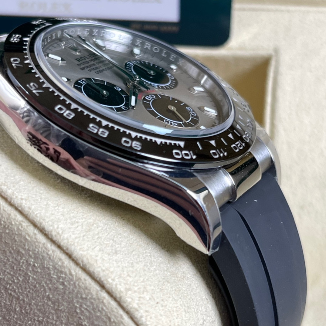 Rolex 原單 男款 Daytona 銀面黑圈橡膠帶計時腕錶 簡約質感款| 9 Rolex 原單 男款 Daytona 銀面黑圈橡膠帶計時腕錶 簡約質感款