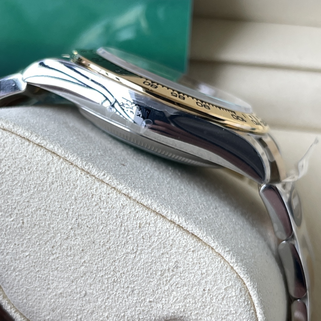 Rolex 高仿 男款 Daytona 香檳面鋼帶計時腕錶 經典商務款| 9 Rolex 高仿 男款 Daytona 香檳面鋼帶計時腕錶 經典商務款