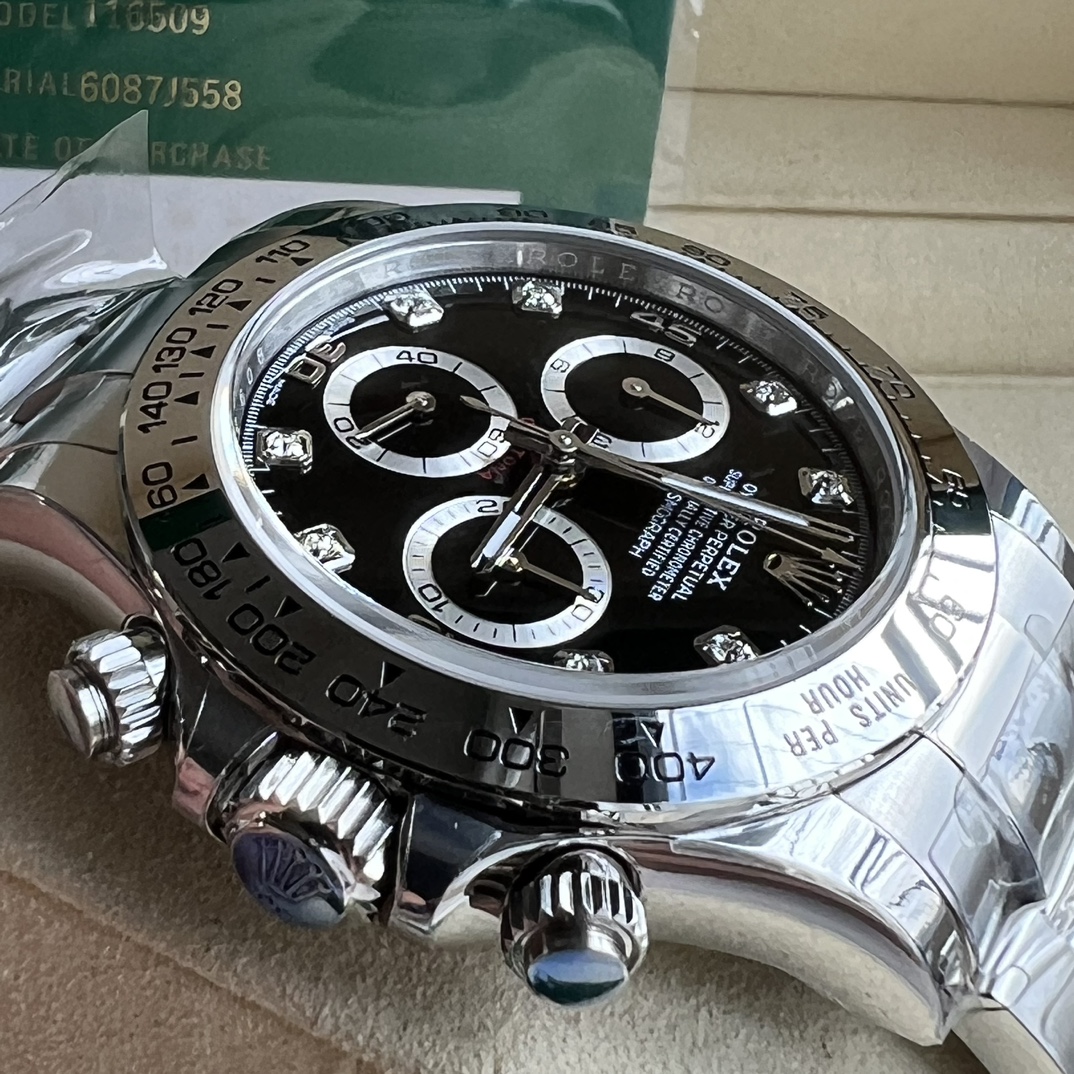 Rolex 一比一 男款 Daytona 黑面鑽刻鋼帶計時腕錶 奢華百搭款| 10 Rolex 一比一 男款 Daytona 黑面鑽刻鋼帶計時腕錶 奢華百搭款
