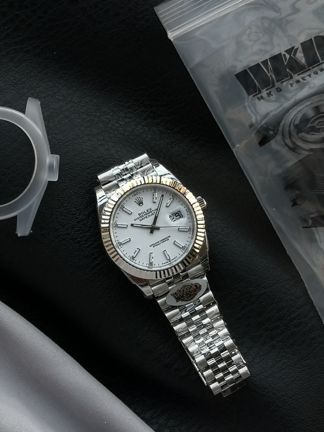 Rolex 高仿 男款 Datejust 銀面腕錶 經典簡約款| 11 Rolex 高仿 男款 Datejust 銀面腕錶 經典簡約款