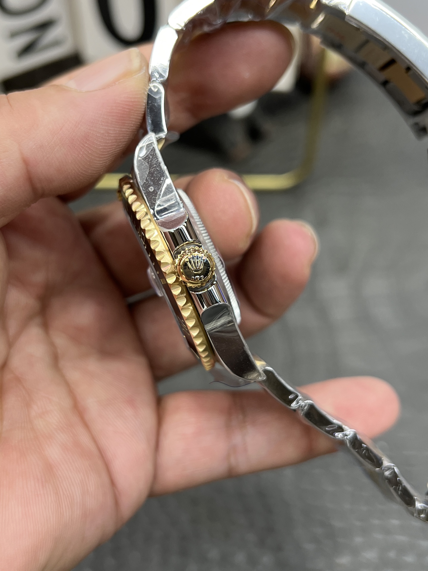 一比一Rolex水鬼黑金配色潛水腕錶 高仿機械男錶經典奢華款| 10 一比一Rolex水鬼黑金配色潛水腕錶 高仿機械男錶經典奢華款
