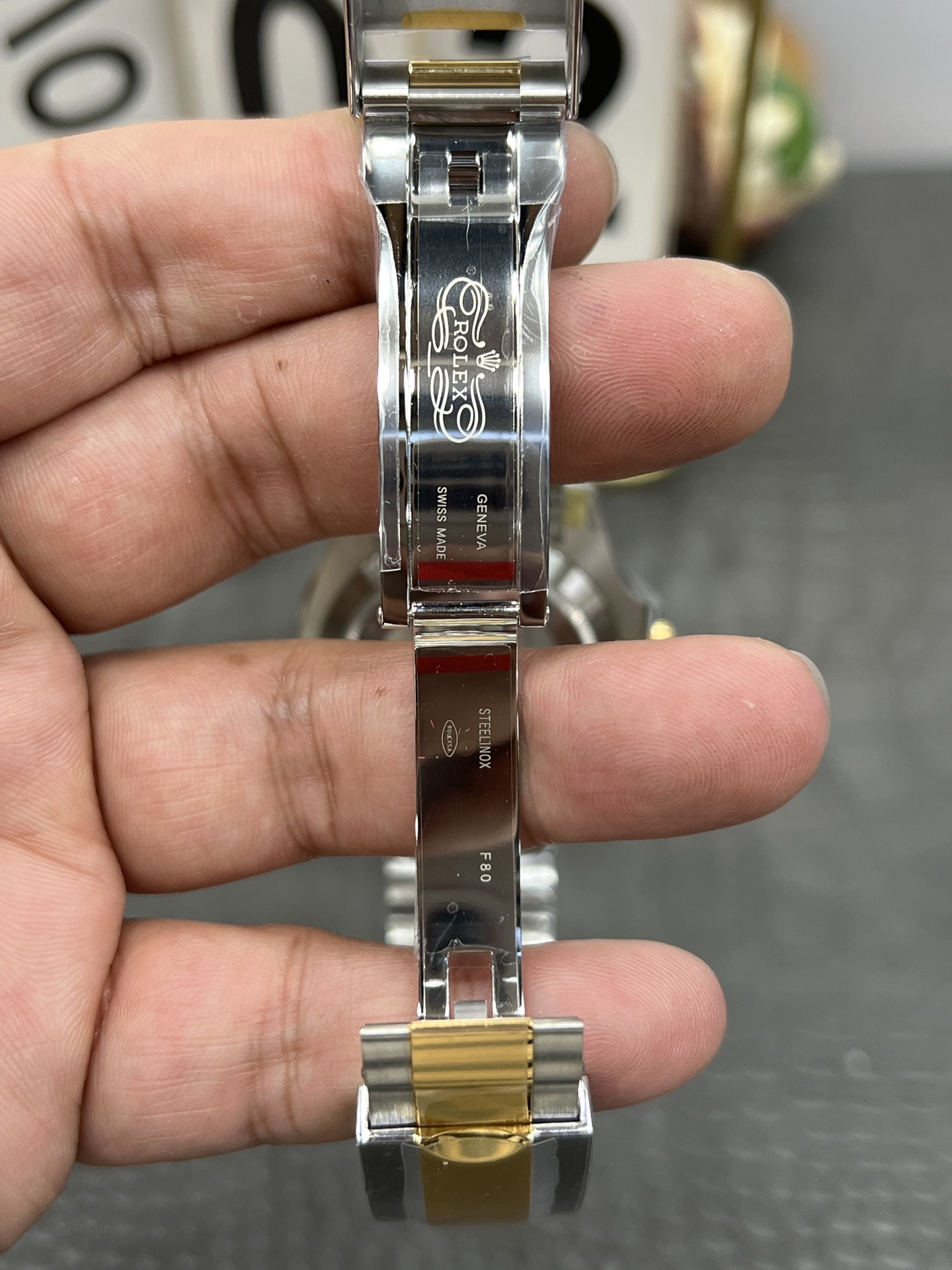 一比一Rolex水鬼黑金配色潛水腕錶 高仿機械男錶經典奢華款| 9 一比一Rolex水鬼黑金配色潛水腕錶 高仿機械男錶經典奢華款